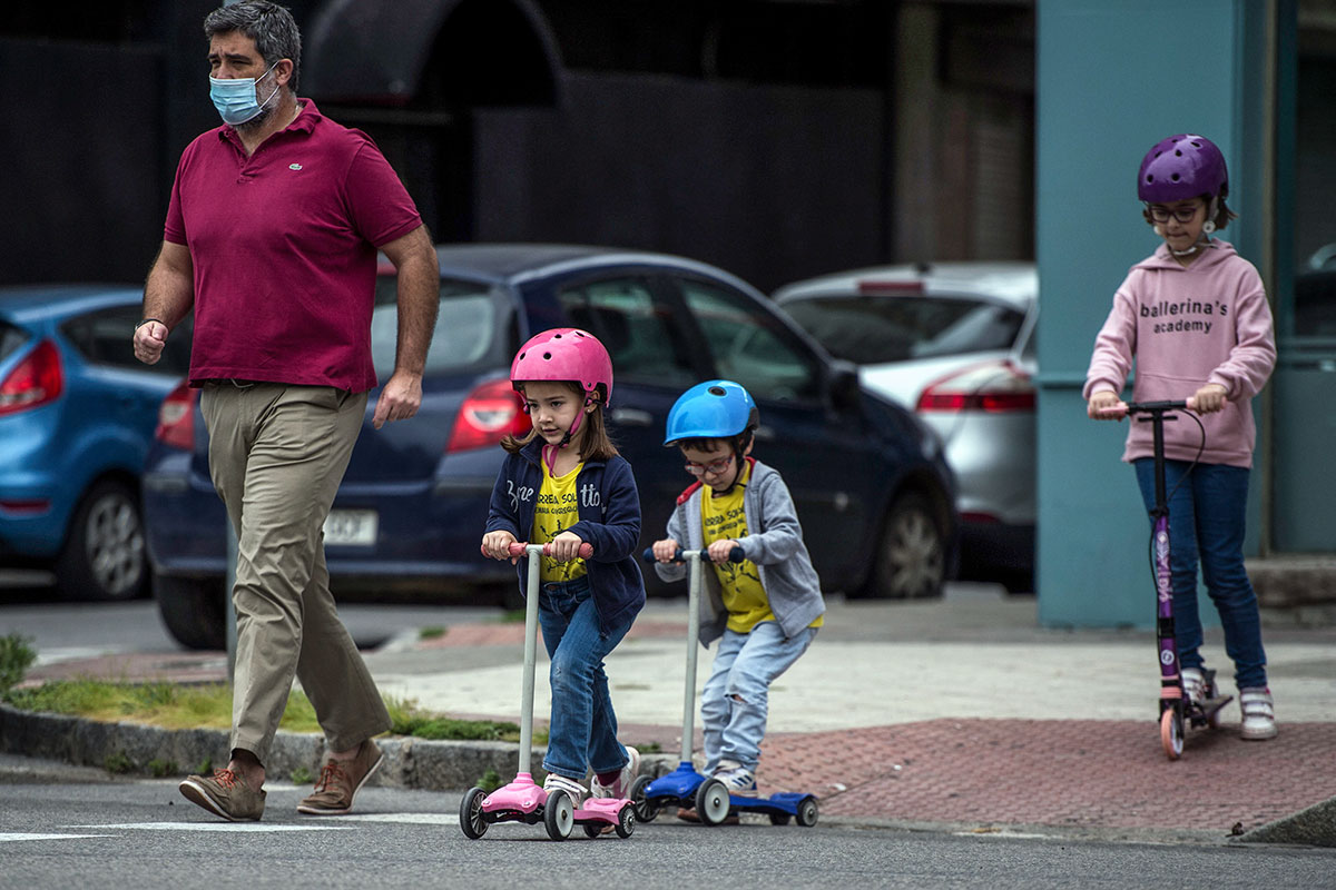 Especialistas rechazan la suspensión de la dispensa laboral para cuidado de hijos