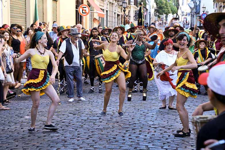 Por quién repican los tambores: la fiesta del candombe porteño