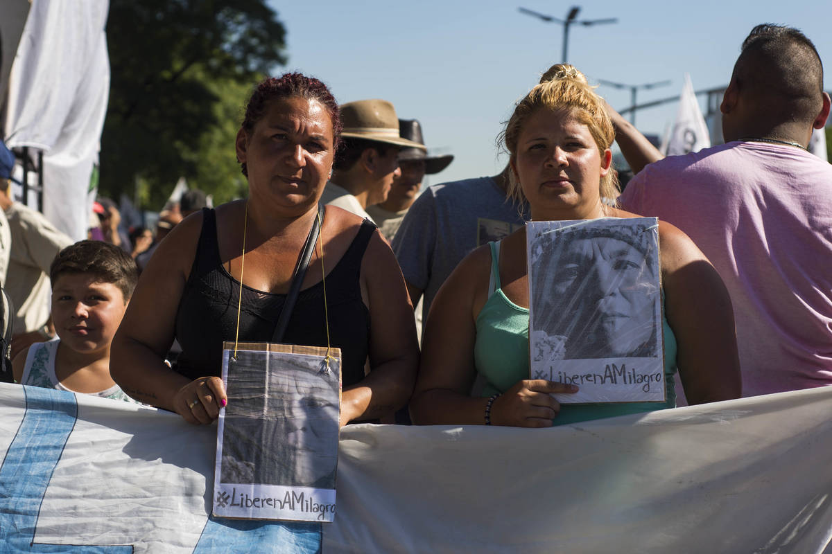 Masiva marcha a los Tribunales porteños