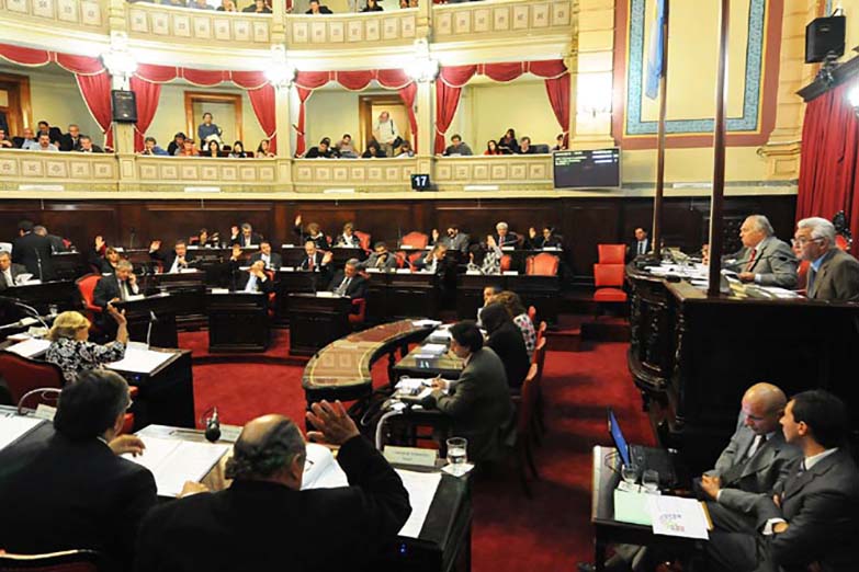 Tras dura negociación, la Legislatura aprobó el Presupuesto