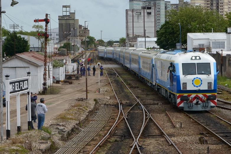 Seis meses sin trenes en la Provincia y dudas por el servicio a Mar del Plata
