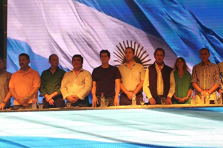 El PJ bonaerense se mostró unido y criticó la persecución a Cristina