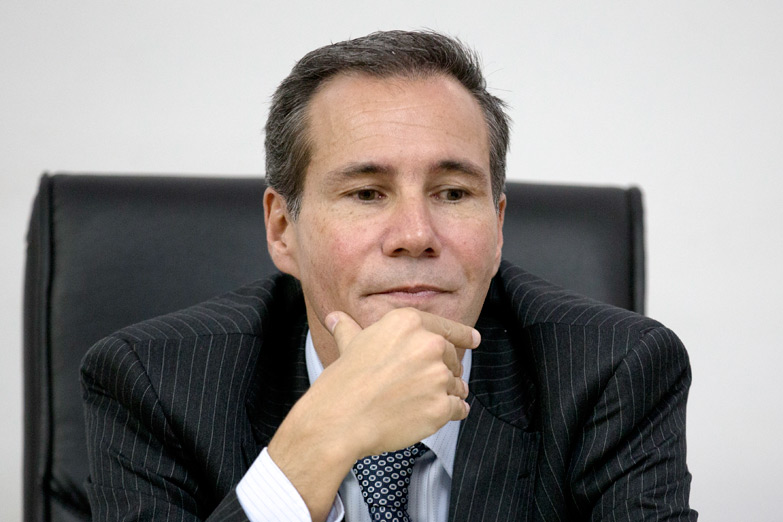 A nueve años de la muerte de Nisman, la justicia se empantana bajo la teoría del asesinato