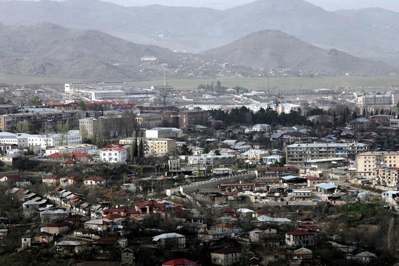 Nagorno Karabaj, la guerra permanente