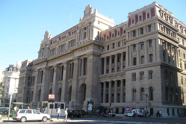 Inédito paro de jueces y fiscales contra el traspaso al ámbito de la ciudad