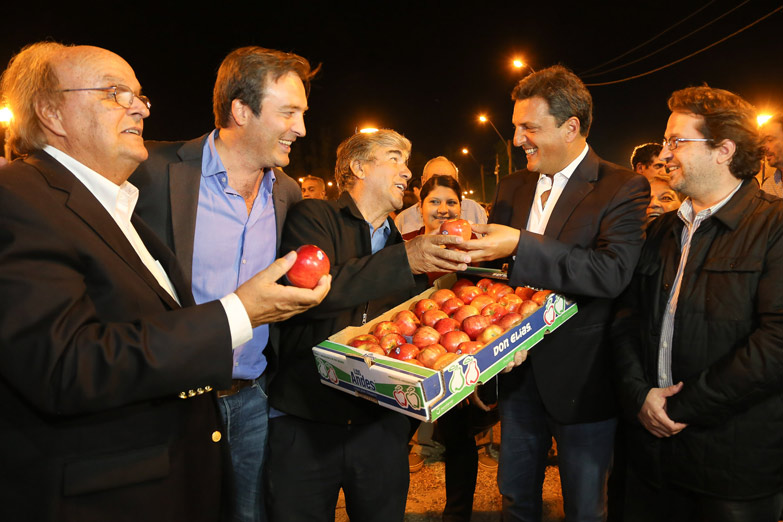 Massa busca hacer pie en Río Negro