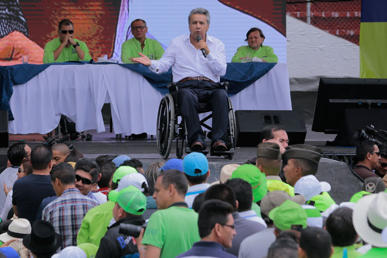 Ecuador: las encuestas pronostican una reñida segunda vuelta
