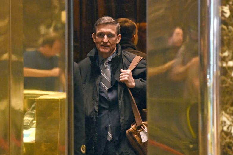 Primera renuncia en el gabinete de Trump: se fue el Consejero de Seguridad Nacional