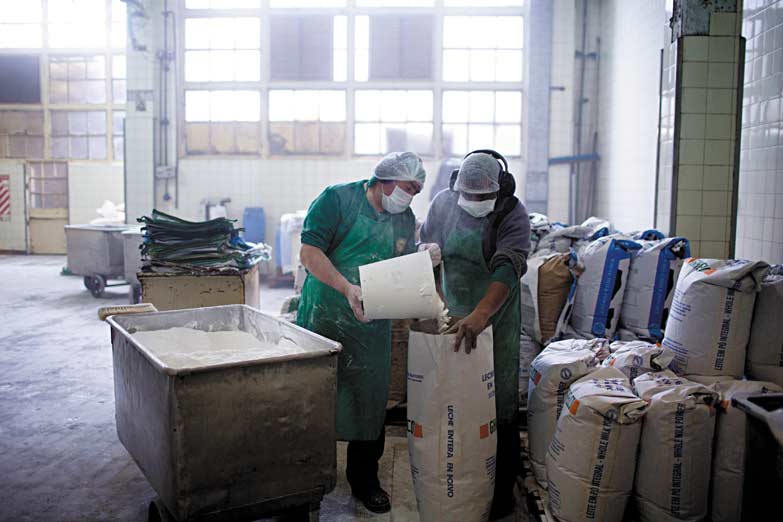 El miedo a perder el empleo empuja la caída en la imagen de Macri