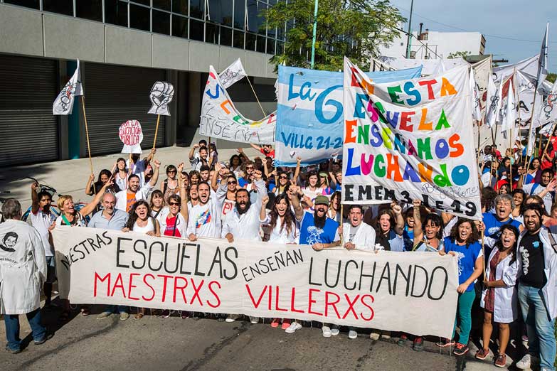 Maestros Villeros: «Nuestras escuelas enseñan luchando»