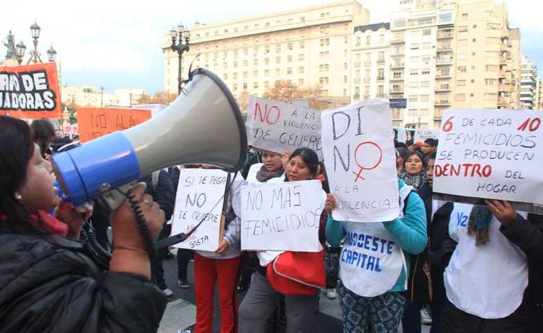 Paro porque no quiero mandar ni ser mandada