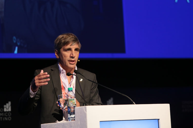 Gobierno afirma que la economía crecerá «entre el 3 y el 4%»