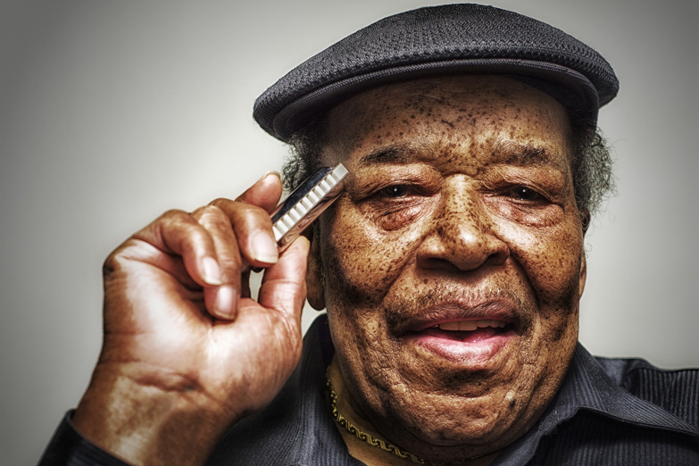 Falleció a los 81 años James Cotton, la leyenda del blues