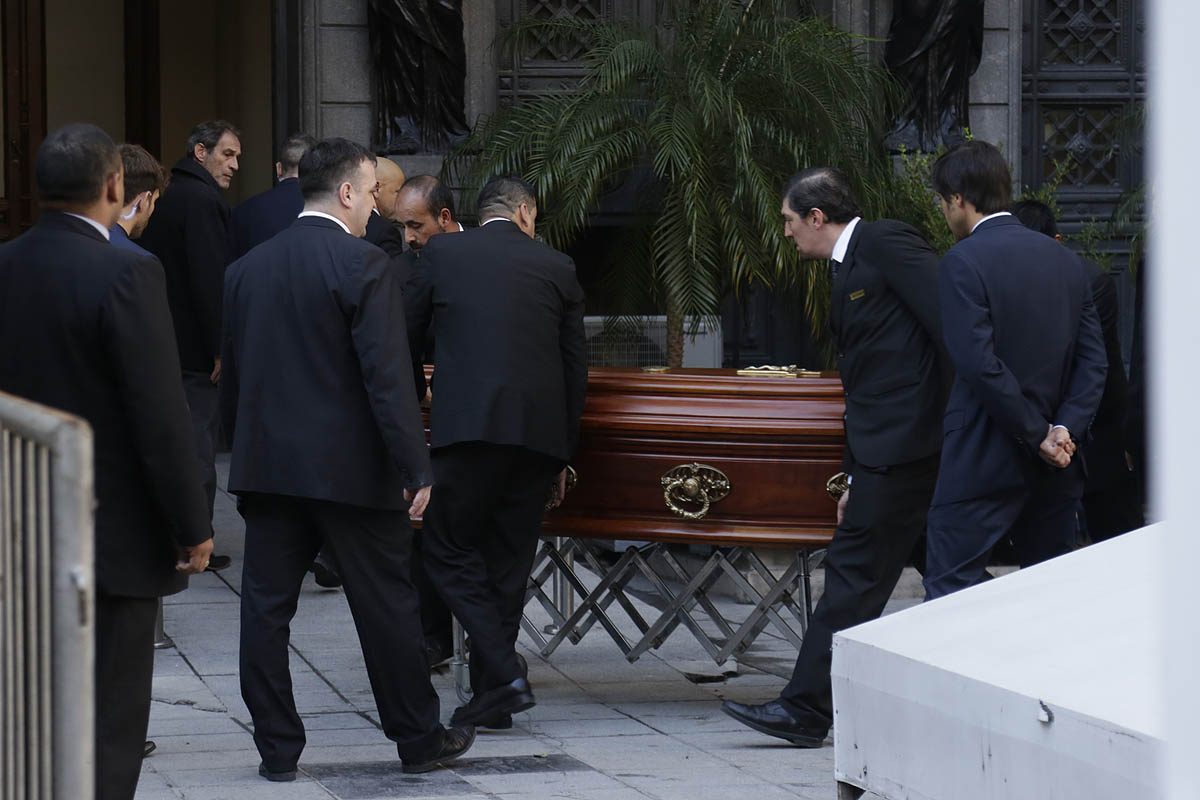 Velaron en el Congreso los restos del diputado Héctor Olivares