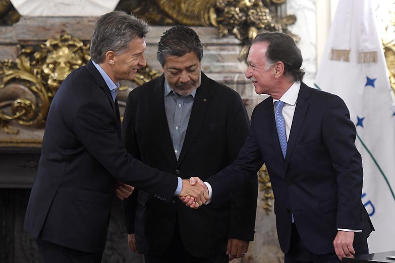 Macri profundizó su enfrentameinto con los sindicatos y criticó el paro del 6