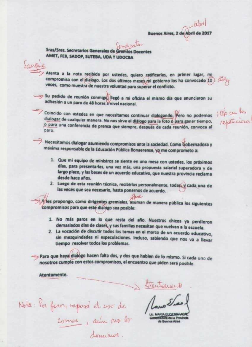 Las correcciones de los docentes a los errores ortográficos de Vidal