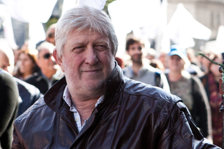 APSEE: «Este paro es en respuesta a una política destructiva del trabajo argentino»