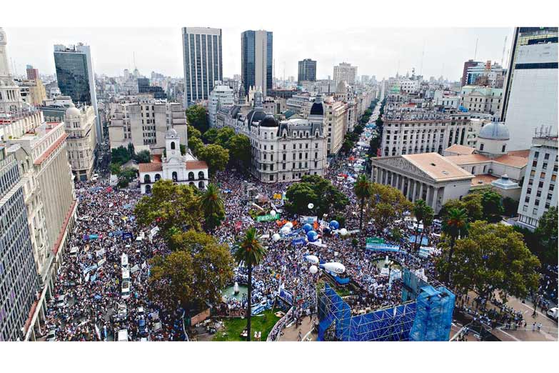 SUTEBA: «El paro demostrará que no han podido disciplinar a los docentes»