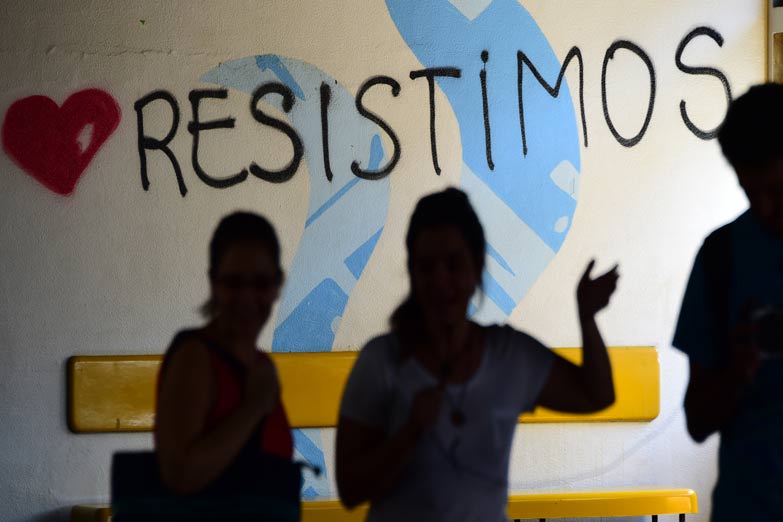 En la Universidad de Río de Janeiro reclaman fondos con clases públicas