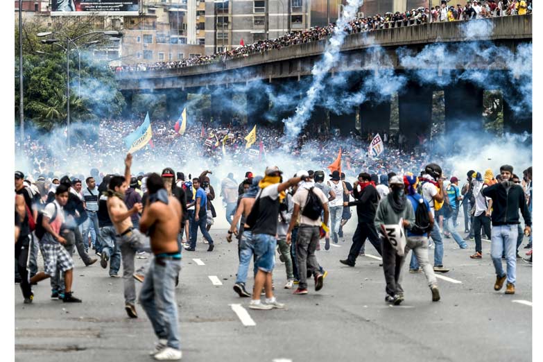 Venezuela: con la mirada puesta en el frente externo más que en las protestas