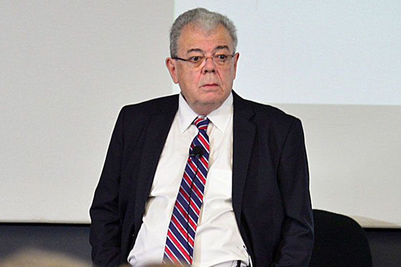 Guerra de CEOs: explosiva carta de renuncia de Sureda a Aranguren