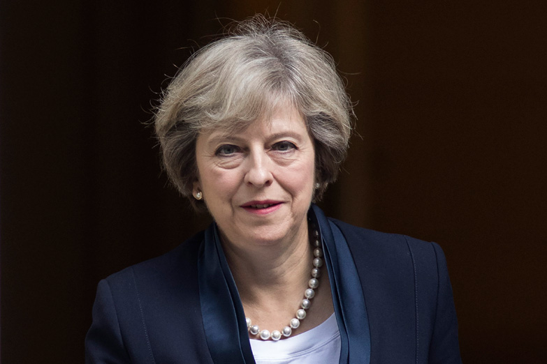 La primer ministra británica llamó a elecciones anticipadas