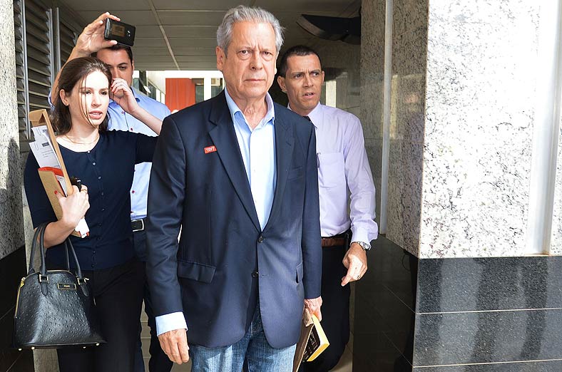 La Corte de Brasil otorga la libertad condicional a José Dirceu