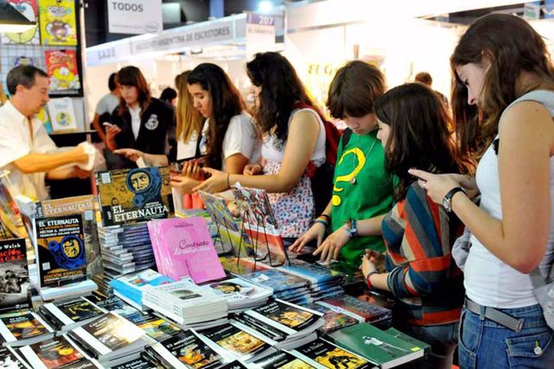 Los booktubers en la Feria del Libro - Tiempo Argentino