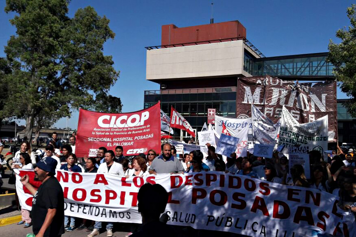 Hospital Posadas: más de 90 despidos, cierre de servicios y militarización