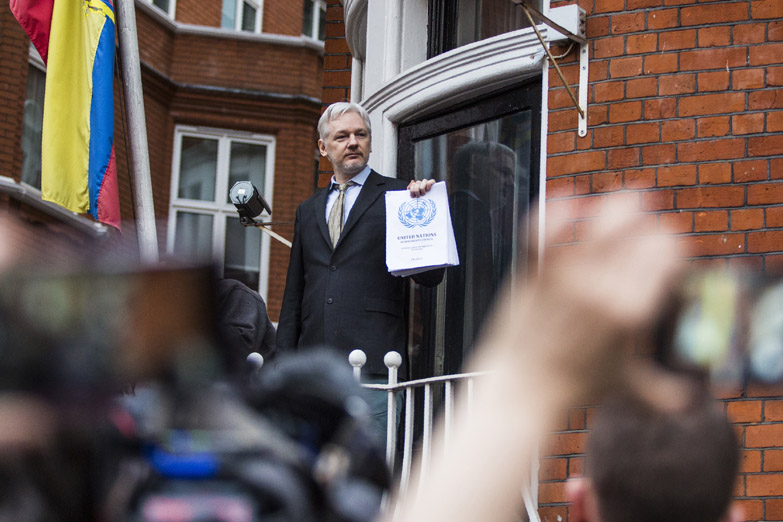 La fiscalía sueca cerró la causa contra Assange