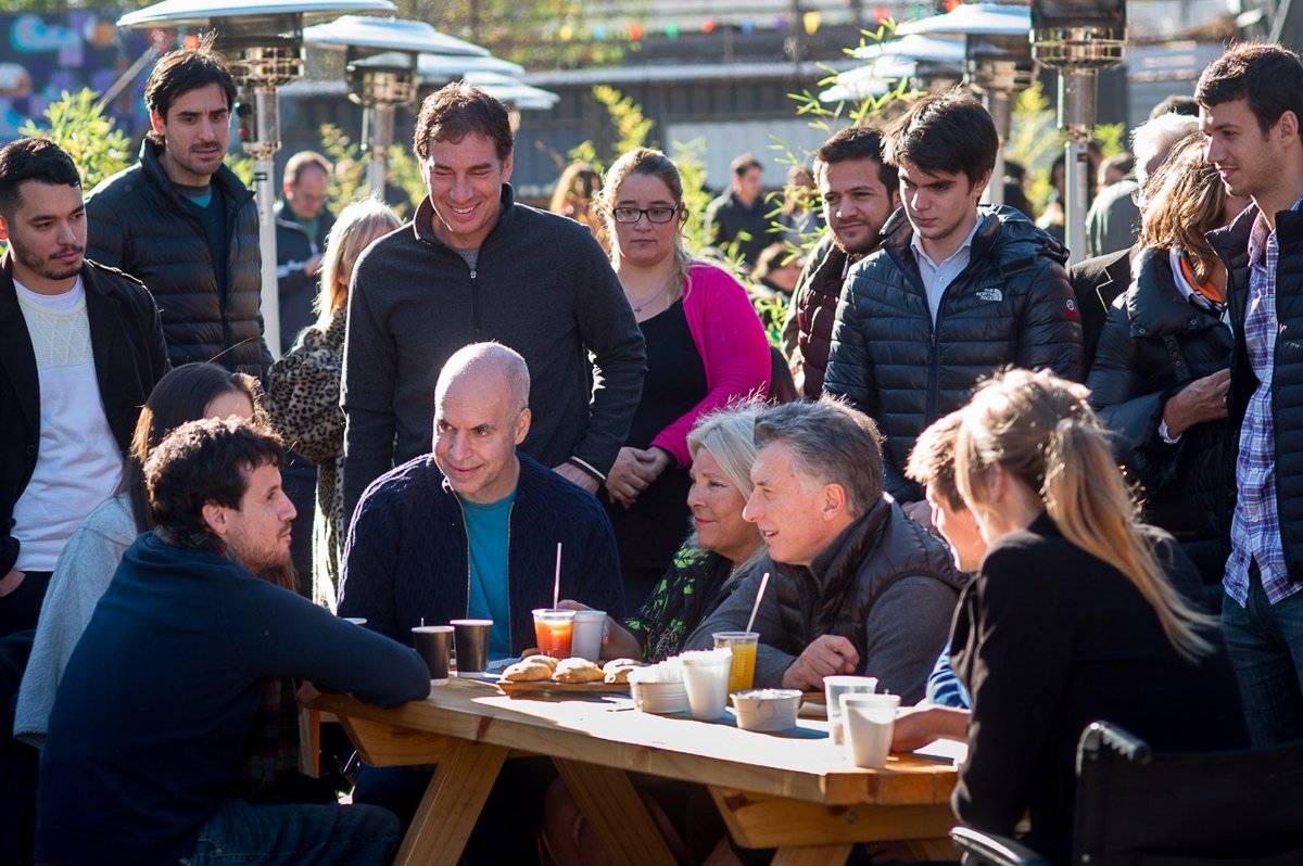 Macri, Carrió y Rodríguez Larreta lanzaron su campaña en Flores