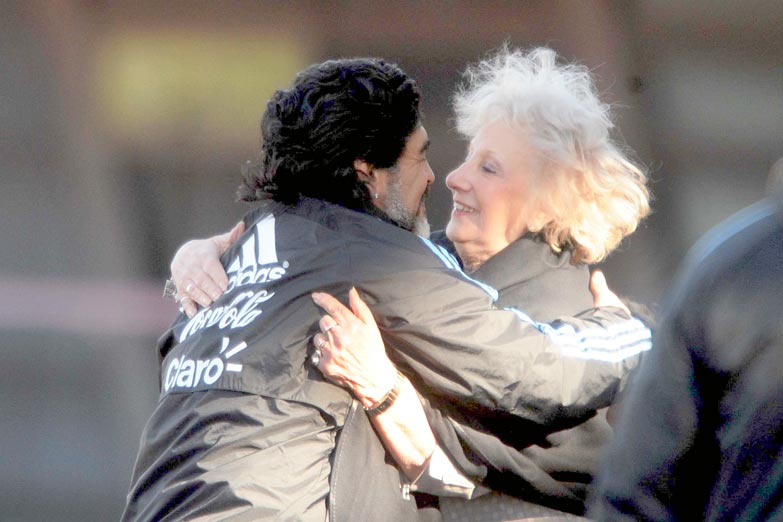 "Tengo una relación extraña con el fútbol, pero nos ayudó en la lucha" 1 "Tengo una relación extraña con el fútbol, pero nos ayudó en la lucha"