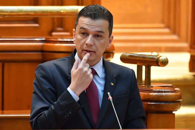 Cae el primer ministro rumano, enfrentado al líder de su propio partido