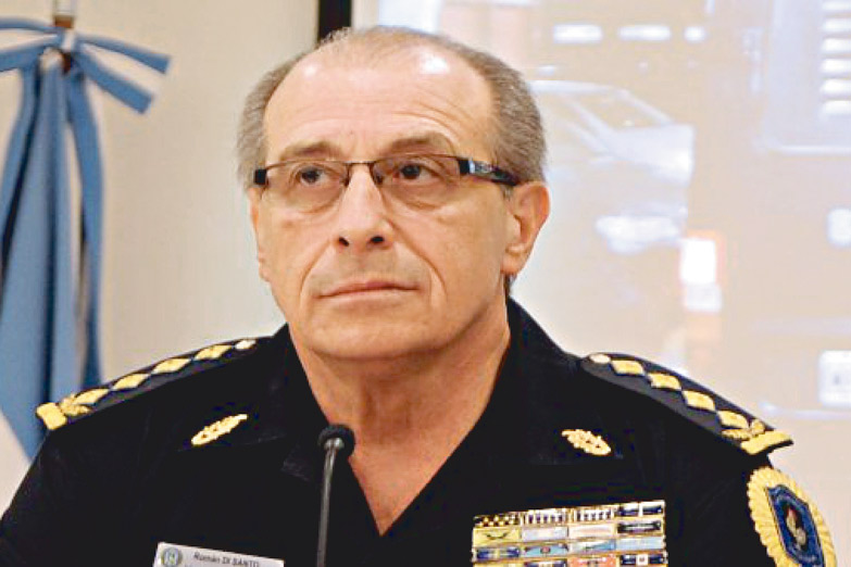 Calviño acusó a Di Santo por la red de corrupción policial