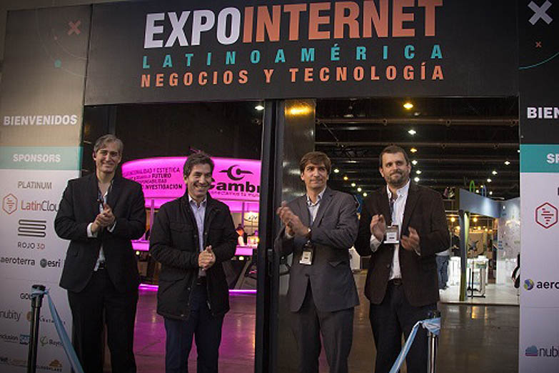 Más de 1500 personas visitaron el primer día de “Expointernet, Negocios y Tecnología”