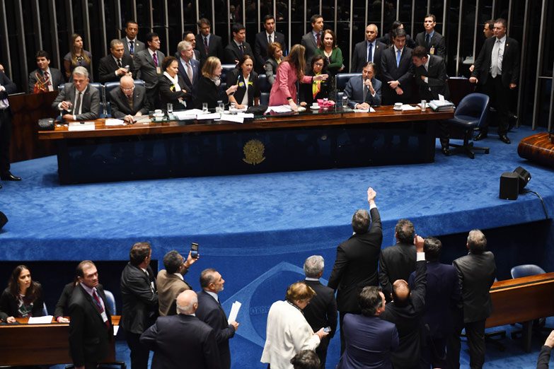 El Senado de Brasil aprobó una retrógrada reforma laboral