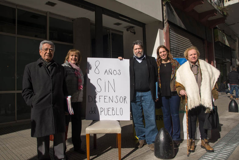 Lozano y Polino reclamaron en la Defensoría del Pueblo por el precio de los medicamentos