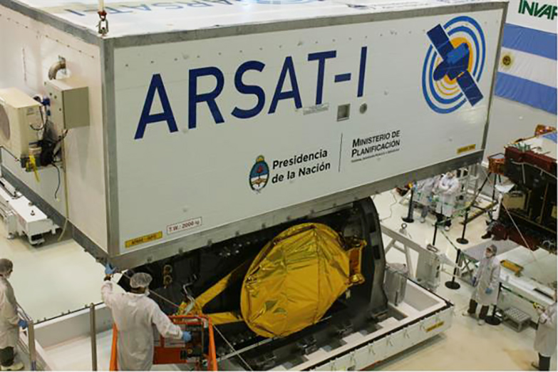 Denuncia penal por la privatización del Arsat 3