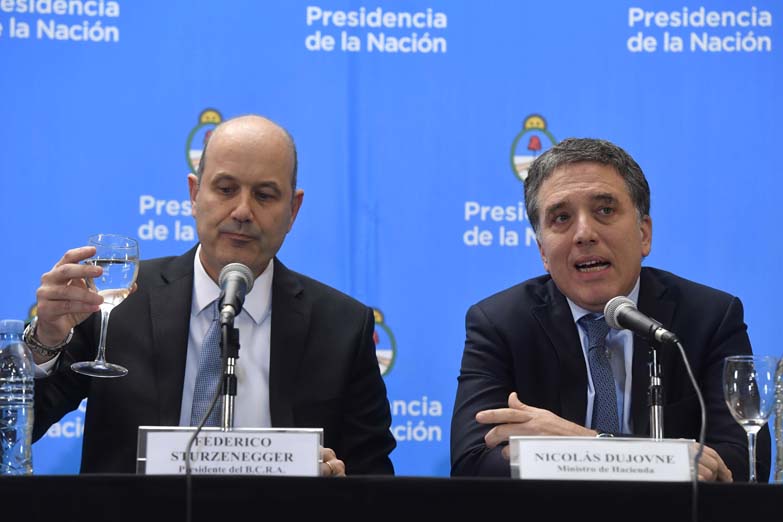 El fracaso teórico del equipo monetarista de Cambiemos