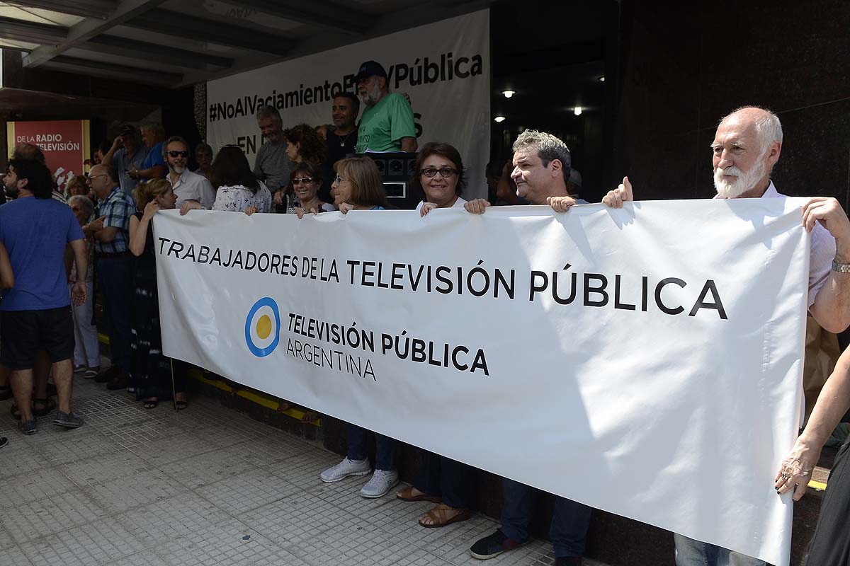 Más 14 meses sin paritaria ponen en peligro los noticieros de la TV Pública