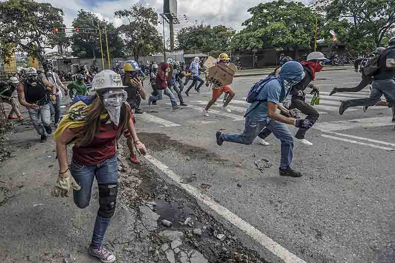 Venezuela intenta zafar de la guerra civil. Columna de Lido Iacomini