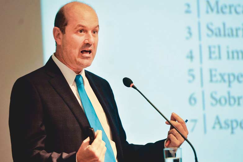 La suba del dólar se sentirá fuerte en los precios de agosto