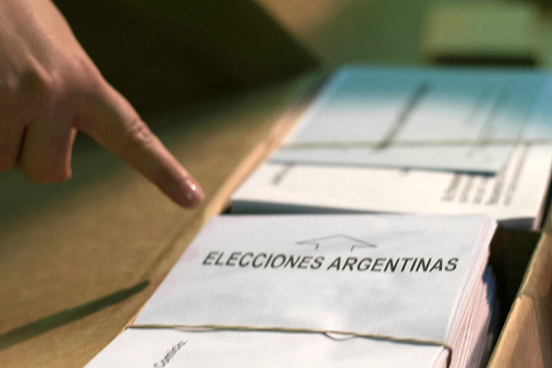 Denuncian al gobierno por presunta manipulación de datos electorales