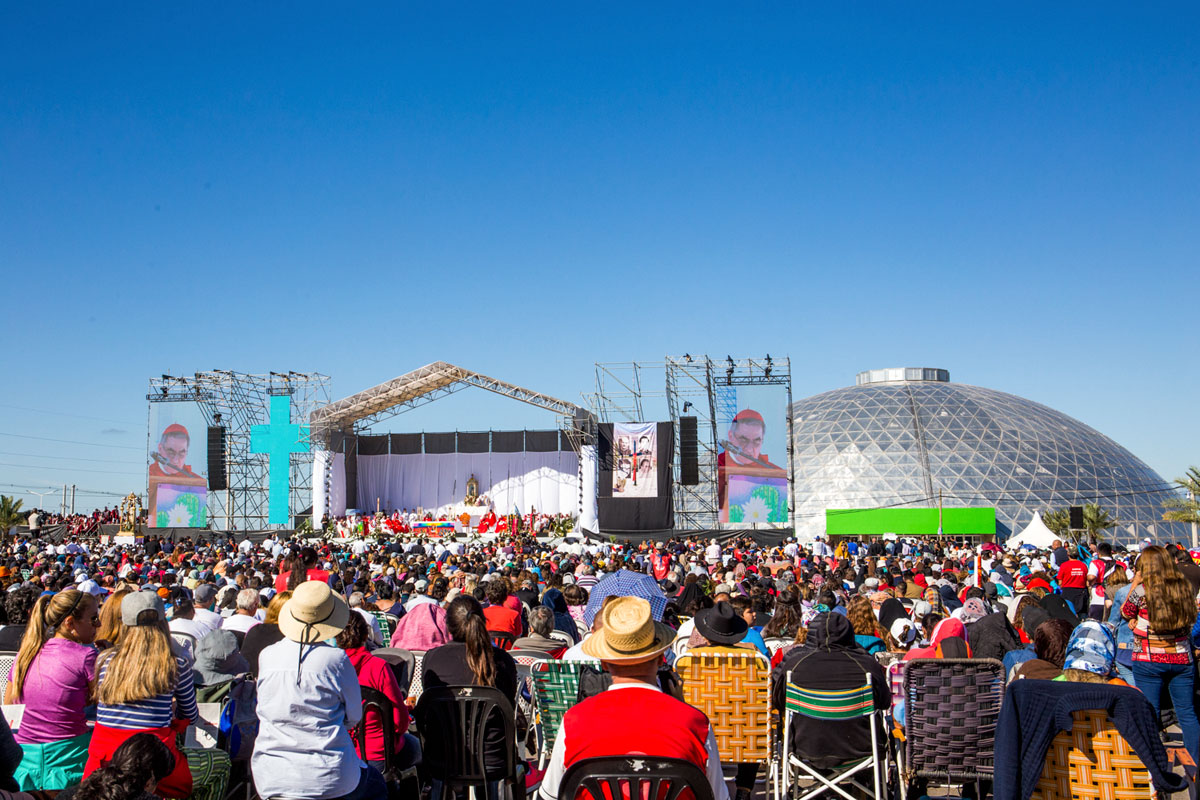 Beatificaron al obispo Angelelli y a otros tres religiosos en La Rioja