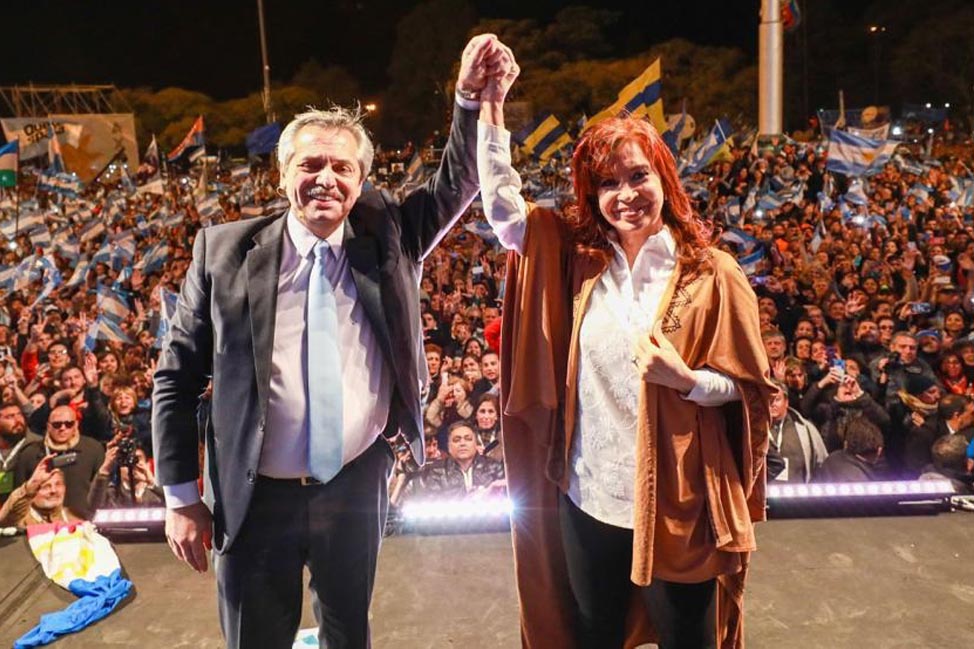 Alberto apuntó al gobierno por el desbande del dólar, tras reunirse con Cristina y Axel en el Patria