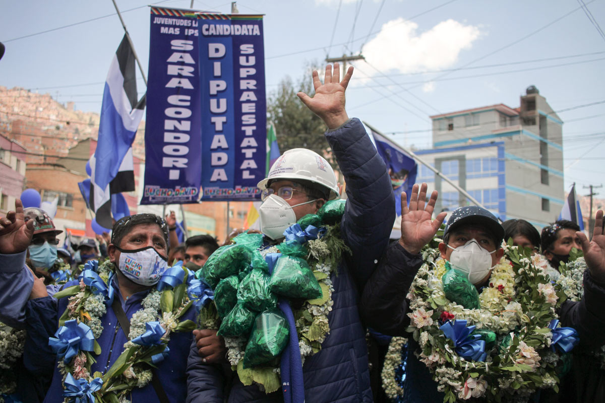 Arce busca sostener la ventaja: “No hay que dejar de hacer campaña hasta el último día”