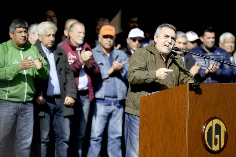 La CGT, con destino de canapé amarillo