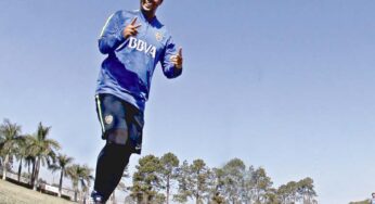 Edwin Cardona, el 10 que Riquelme pidió una madrugada