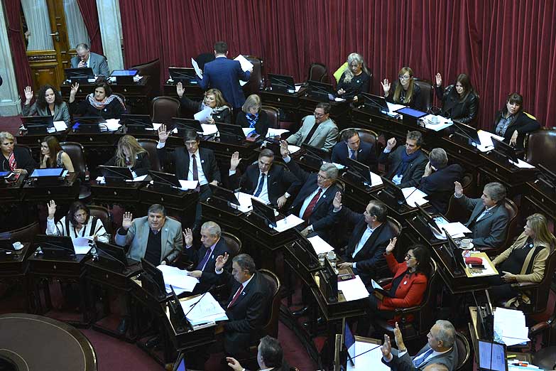 El Senado tratará cambios a la ex ley Odebrecht, la ley de tierras y los feriados puente