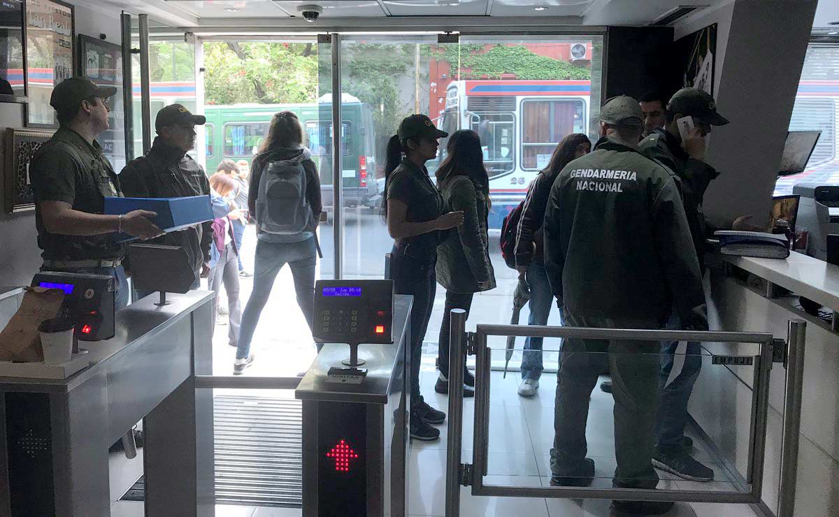 Allanan el Grupo Indalo en plena entrevista a Cristina